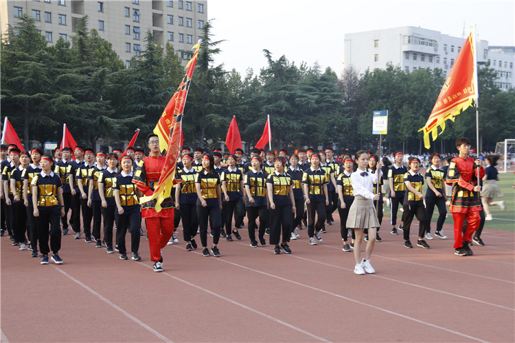 图片7：高二四班方队.JPG